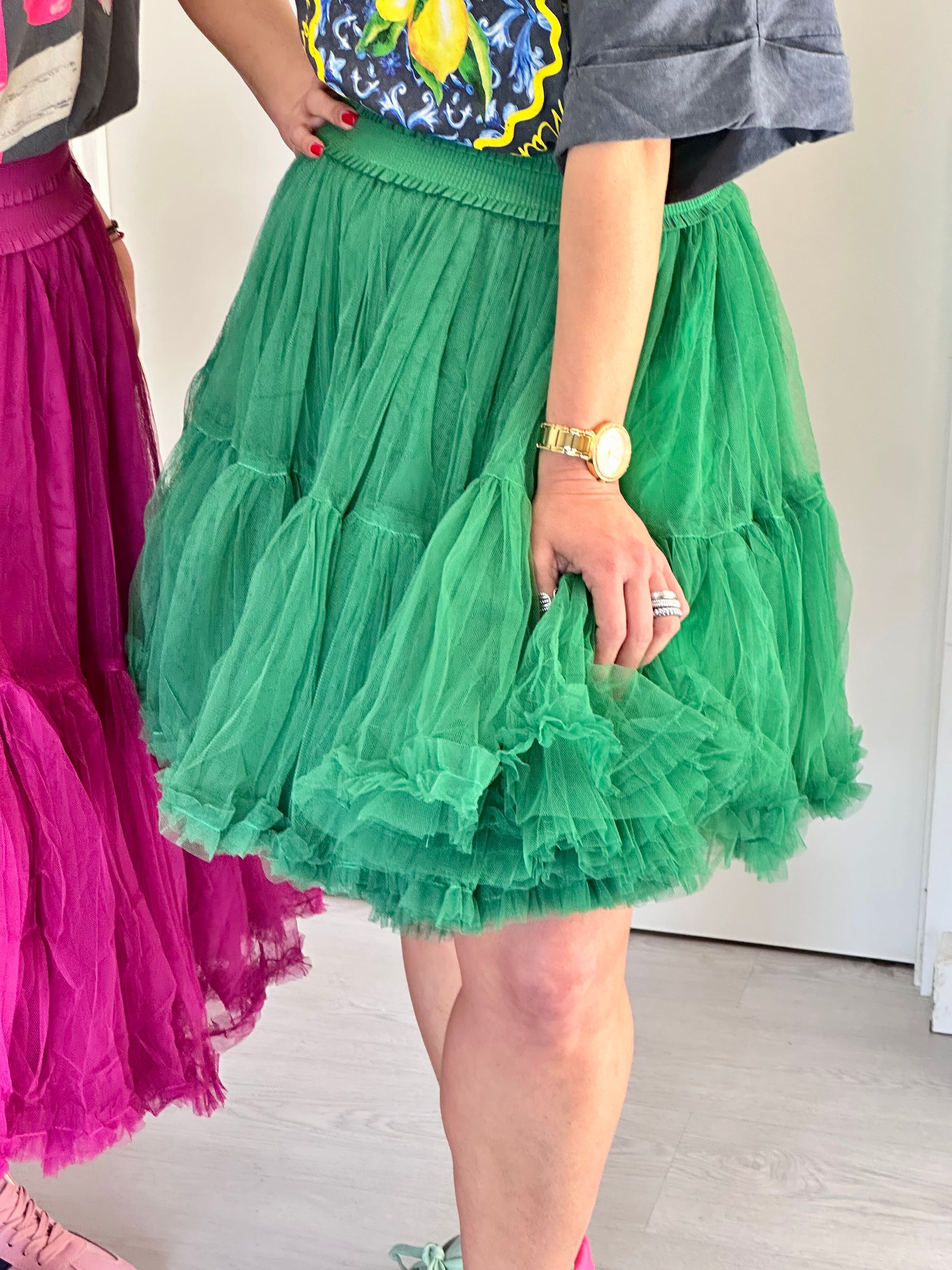 Saia Curta Tule | Flora