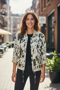 Casaco Curto Acetinado | Cow Print