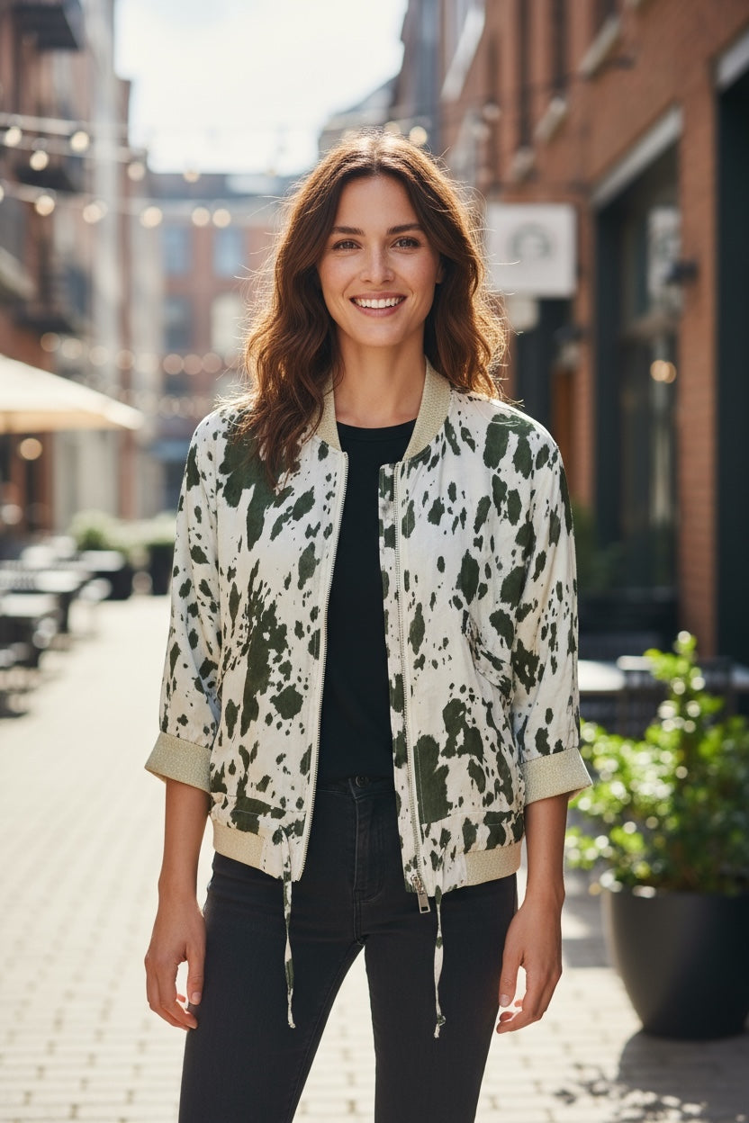 Casaco Curto Acetinado | Cow Print