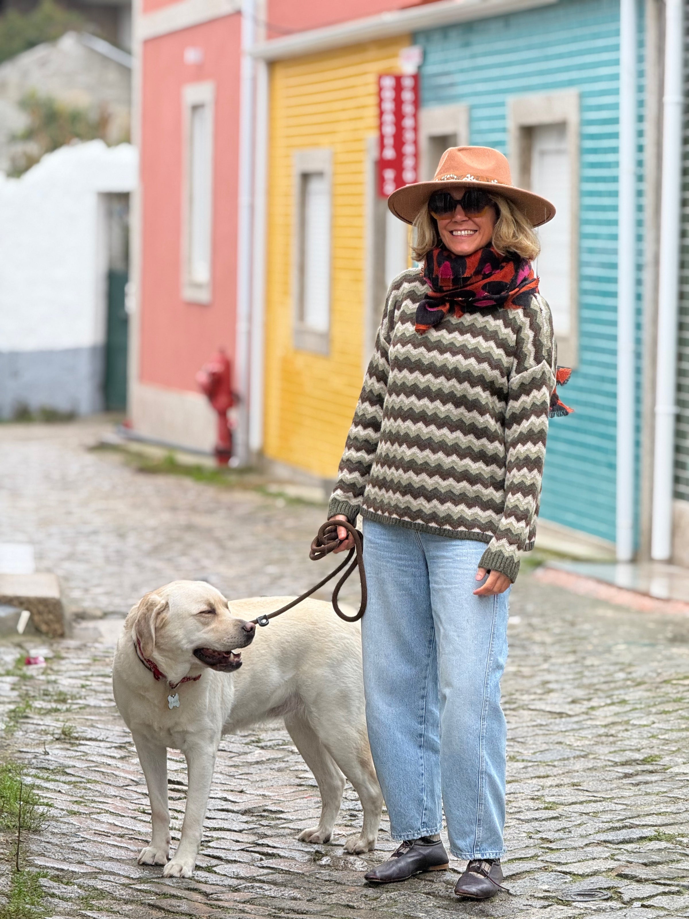 STARS CAMEL KNITTED SWEATSHIRT | NALA