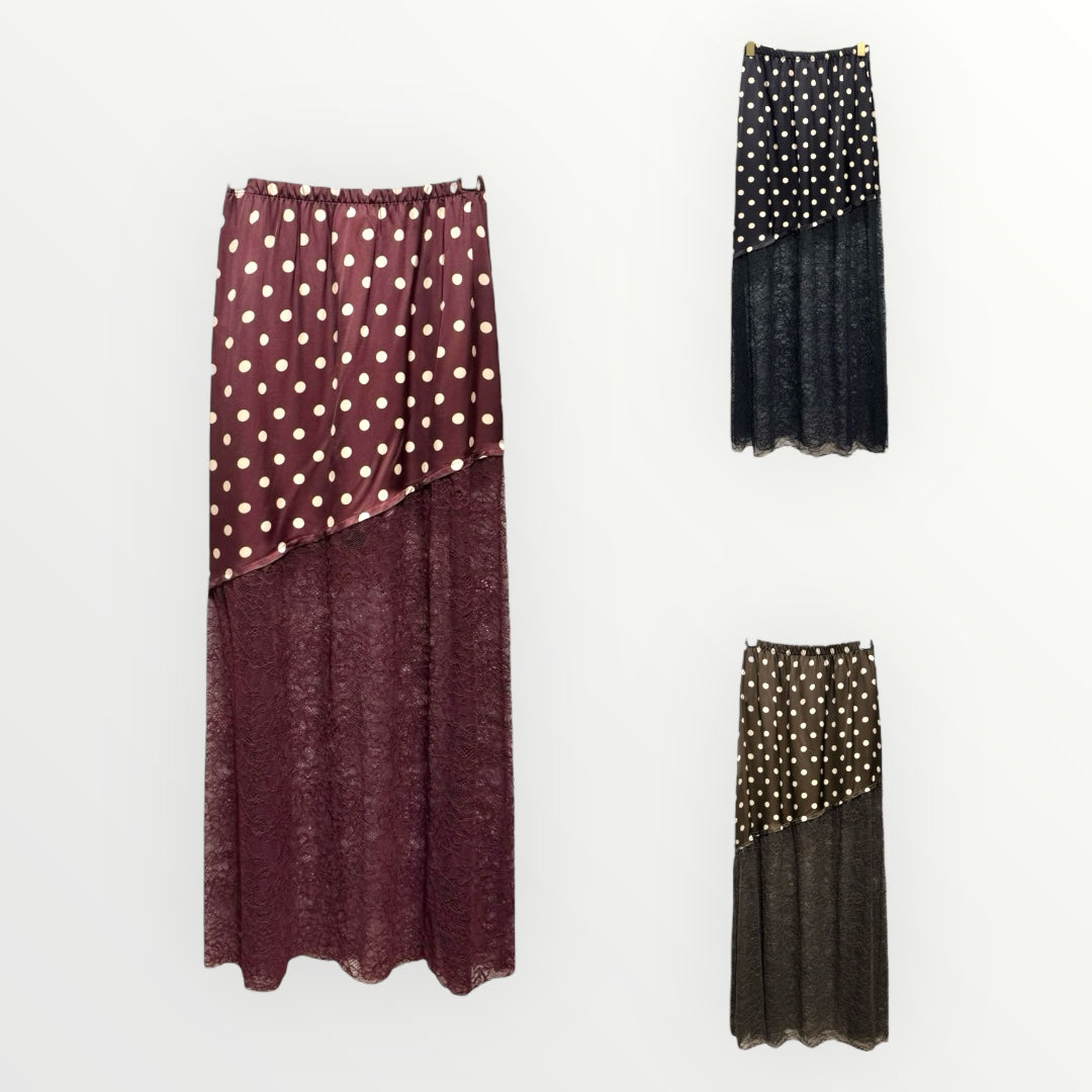 Saia Comprida Bolas e Renda