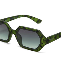 ANDREA Classic Havana Sunglasses - OKKIA