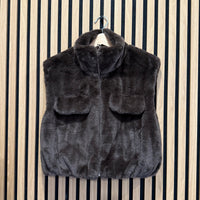 Colete Curto Pêlo Macio