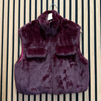 Colete Curto Pêlo Macio