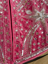 Colete Rosa Brilhos detalhe