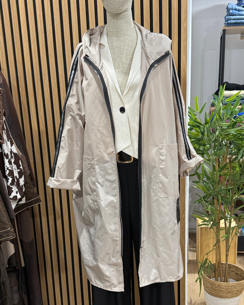 Parka (impermeável) Fina Com Capuz