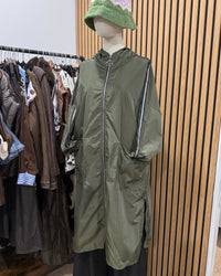 Parka (impermeável) Fina Com Capuz