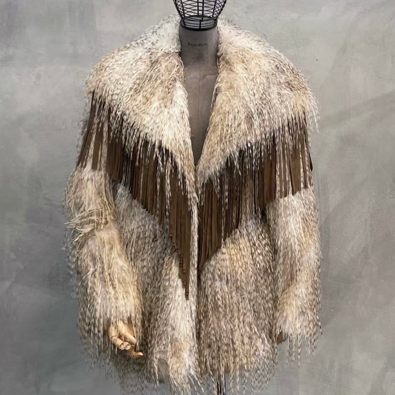 Casaco de Pêlo Franjas | Dayse