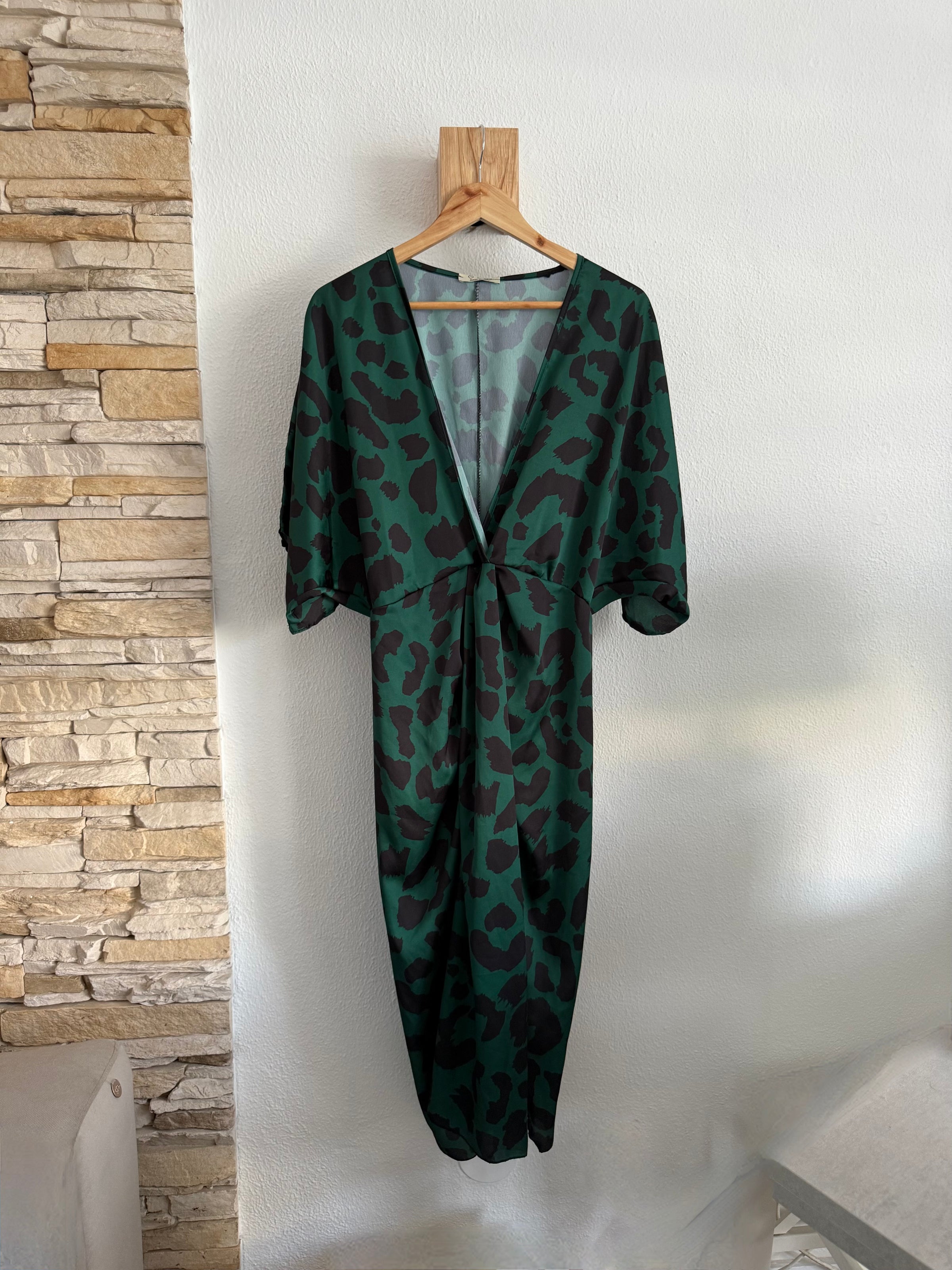 Vestido midi (verde) | TANZANIA