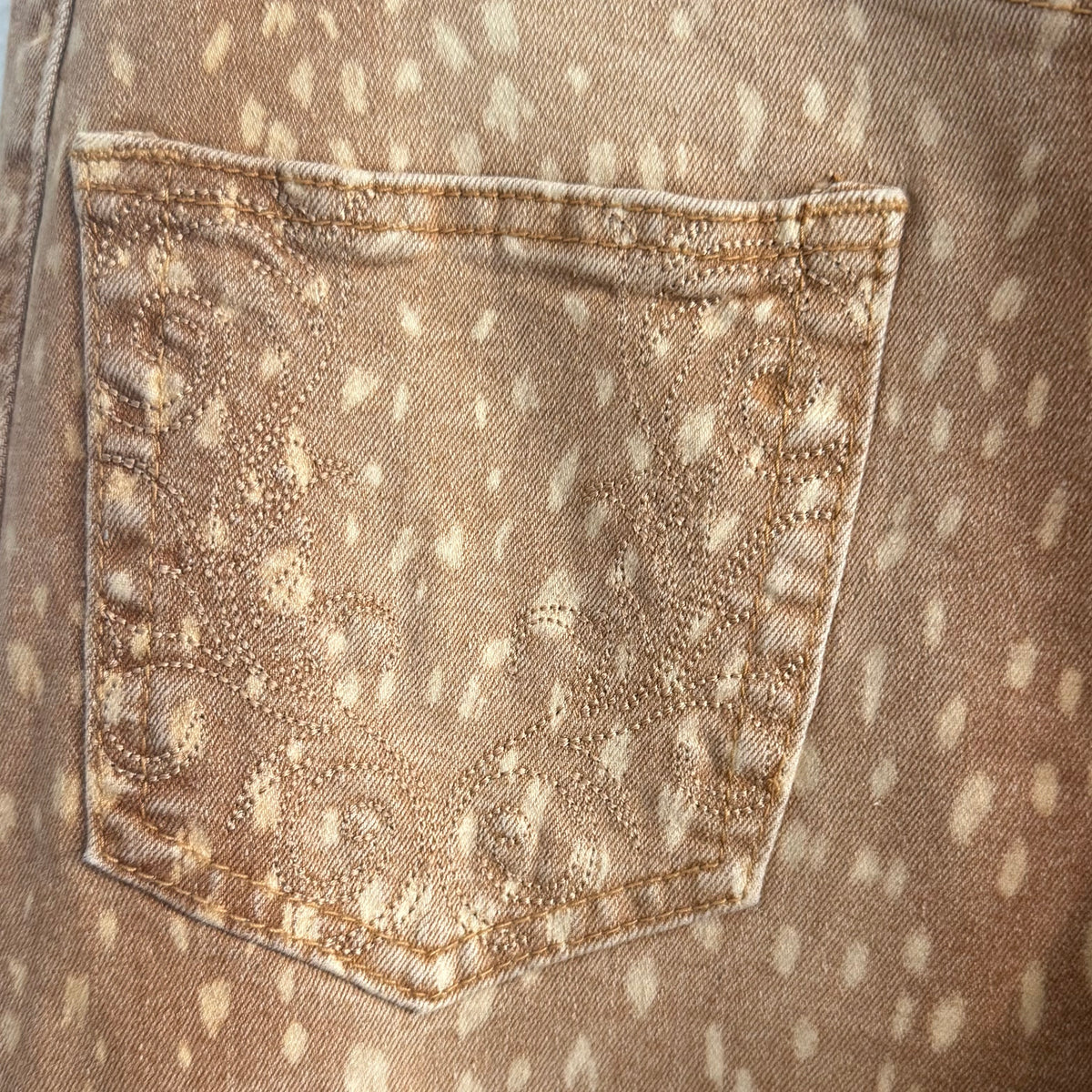 Casaco Curto de Estilo Militar Estampado Bambi – Camel