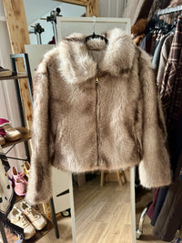 Casaco de Pêlo Fecho | Lulu