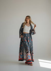 Calças Cinzentas Florais com Bolsos