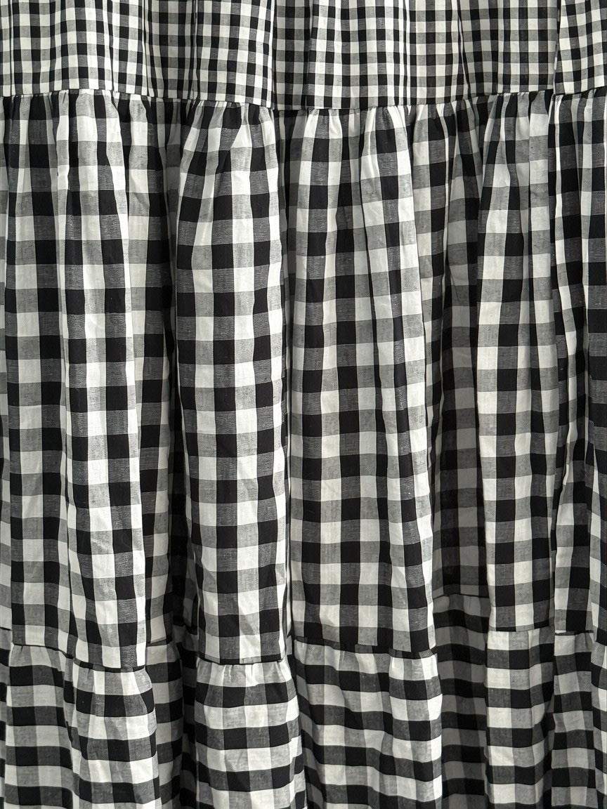 FALDA CORTA ROLLOS (NEGRO) | SORA