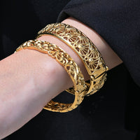 Pulsera de perlas con la palabra "Madre"