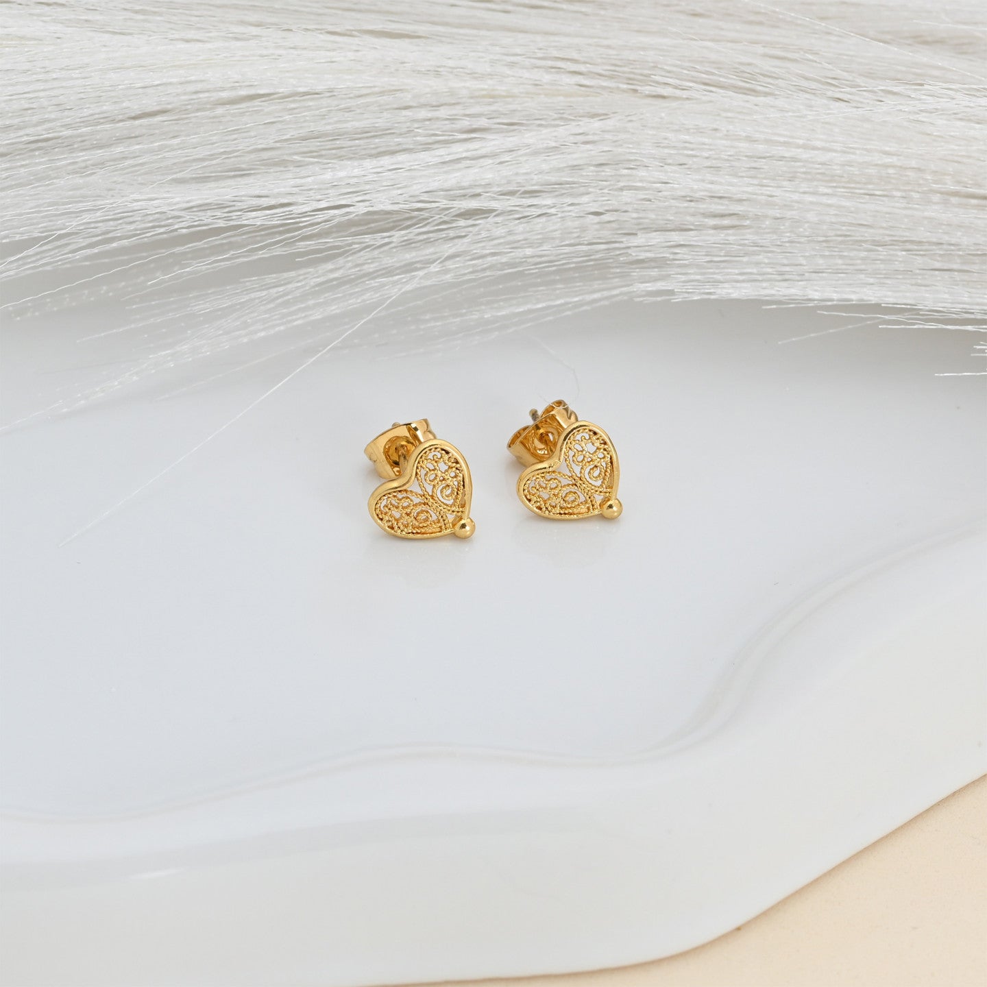 Classic Steel Earrings "Coração de Viana"