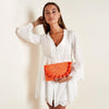 Clutch de palha com pompons - Grine Store | Bijuterias