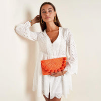 Clutch de palha com pompons - Grine Store | Bijuterias