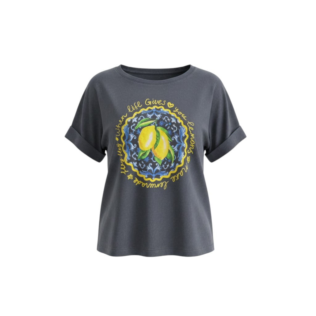 GRIN T-Shirt with short sleeves, relaxed fit, and a graphic print of lemons with the phrase "When life gives you lemons make lemonade".