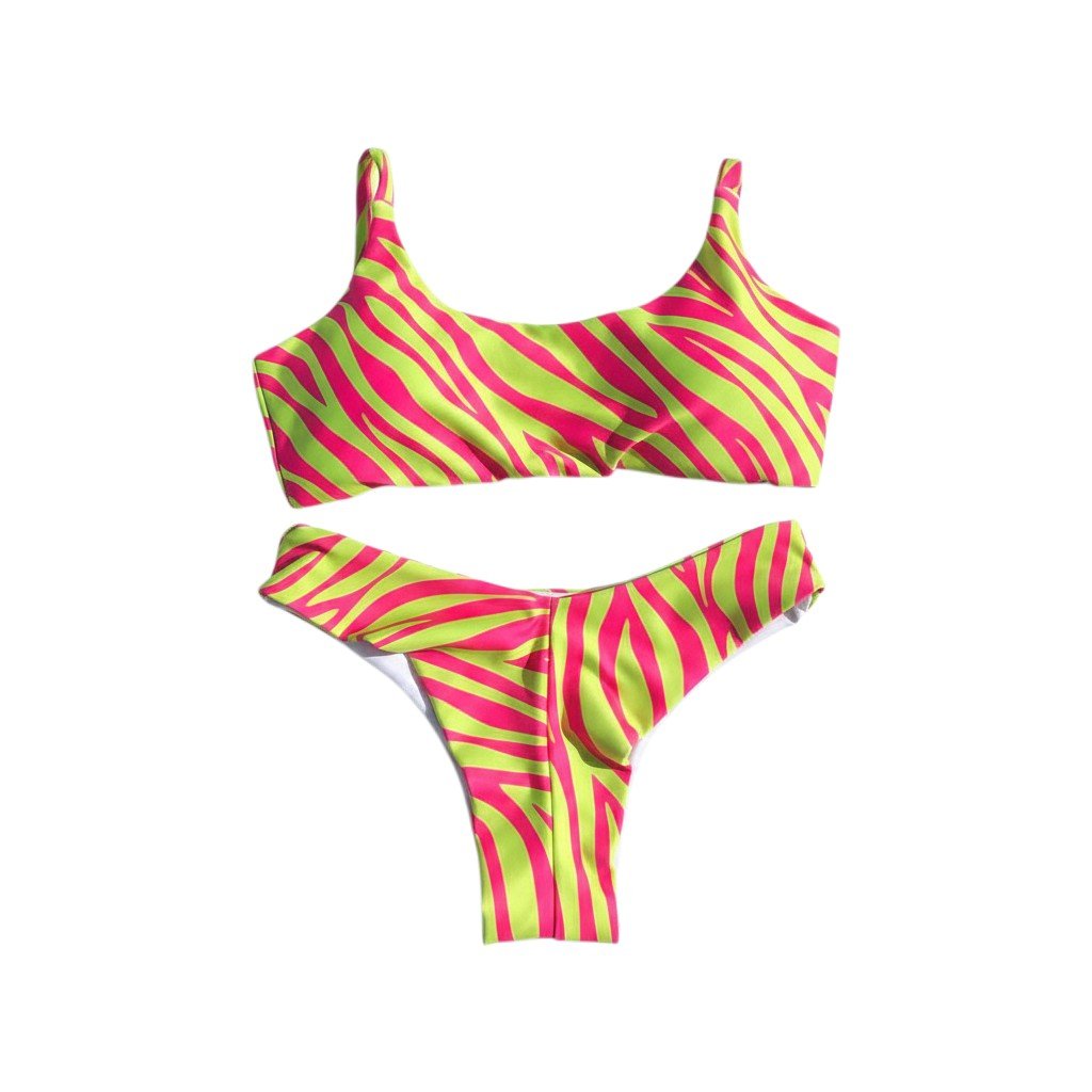 Biquíni GRINE com estampa zebra rosa e verde néon, top com almofada removível e calcinha asa delta.