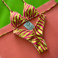 Biquíni Zebra Rosa | Cortininha & Asa Delta | GRINE BEACHWEAR - GRINE