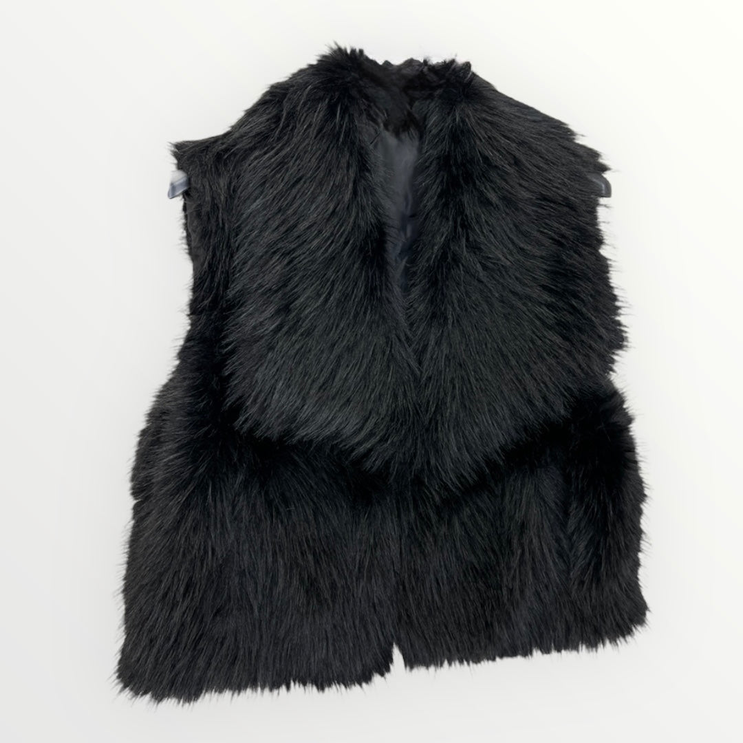Colete de pêlo sintético preto GRINE com gola larga, ideal para um look sofisticado e quente.