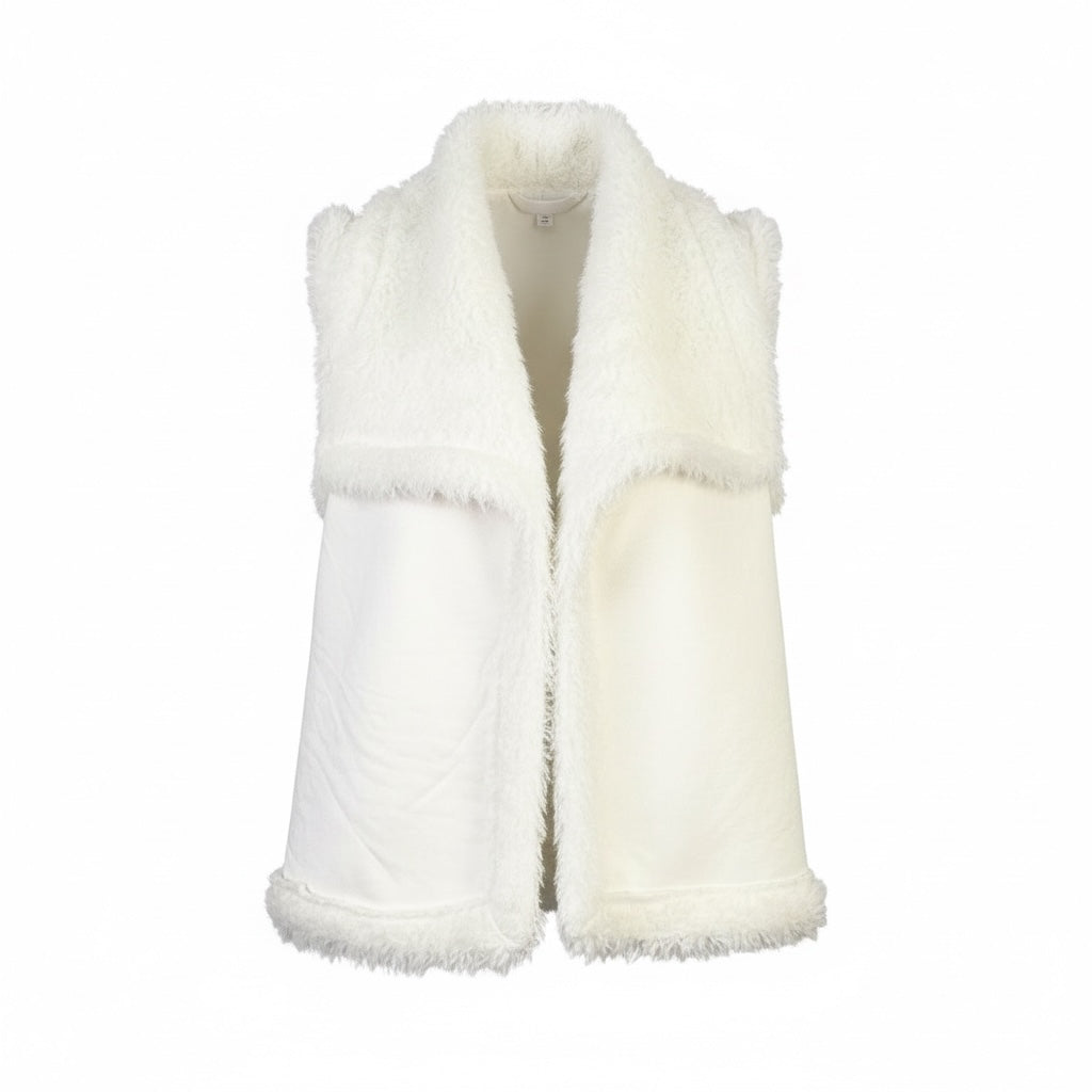 Colete GRINE Rafa em pêlo sintético branco com gola ampla e corte aberto, ideal para um look elegante e quente.