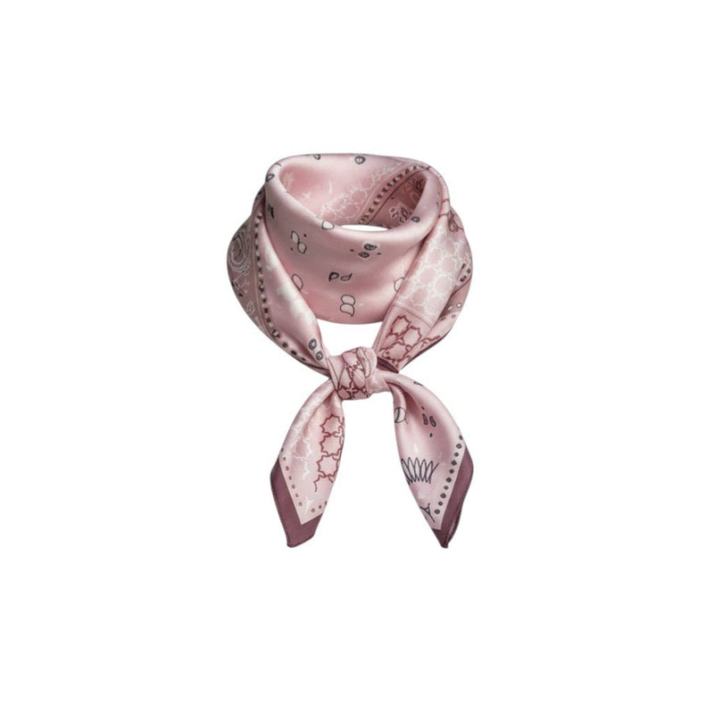 Lenço quadrado GRINE acetinado em rosa velho com padrão estampado, ideal para pescoço ou cabelo.