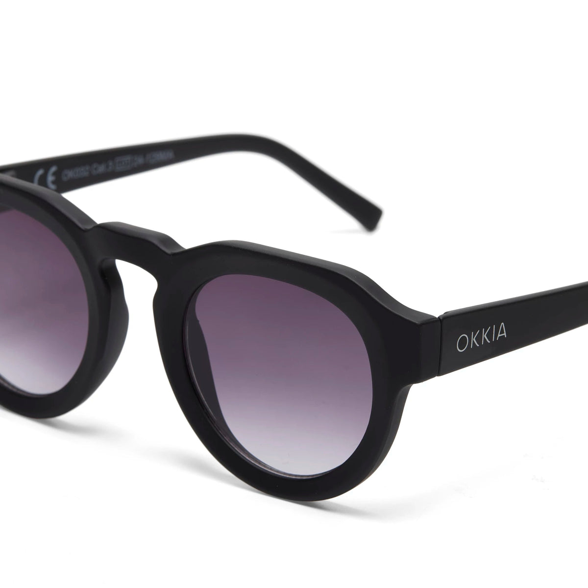 Óculos de sol GRINE OKKIA ZENO pretos com armação em acetato e lentes polarizadas categoria 3 com proteção UV400