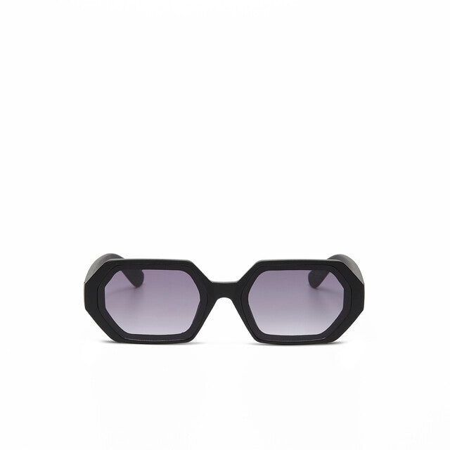 Óculos de sol GRINE OKKIA ANDREA com armação hexagonal preta e lentes degradé, acabamento soft touch.