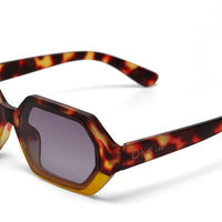 Óculos de sol GRINE OKKIA ANDREA com armação em acetato padrão tartaruga amarelo e castanho e lentes degradé