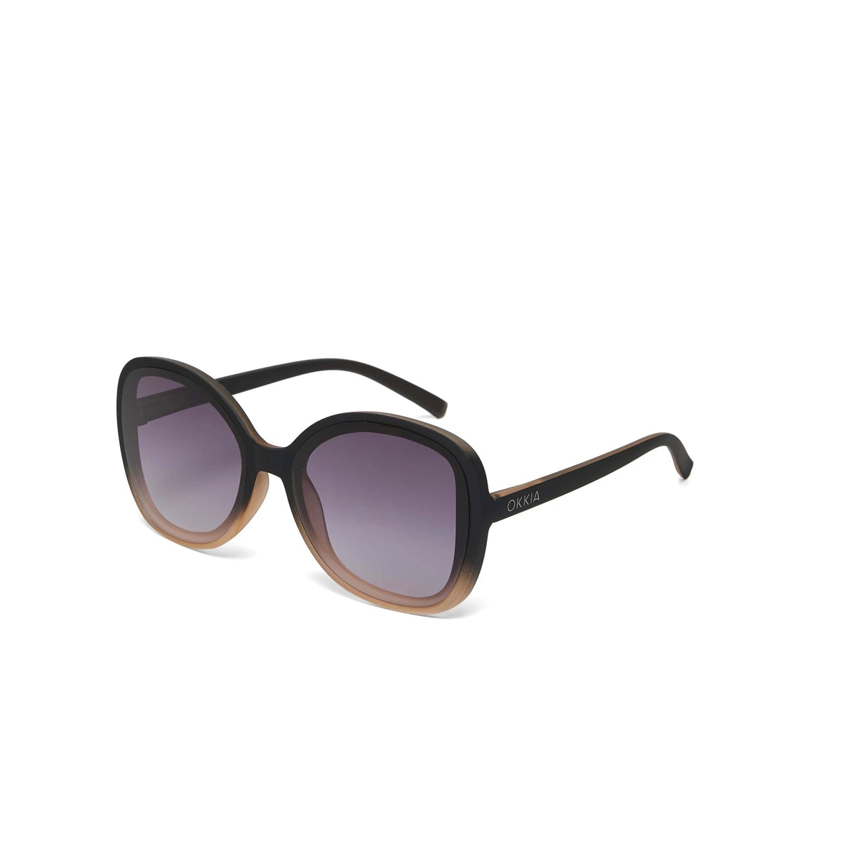Óculos de sol GRINE OKKIA ANNA com armação preta e rosa em acetato e lentes degradê polarizadas com proteção UV400