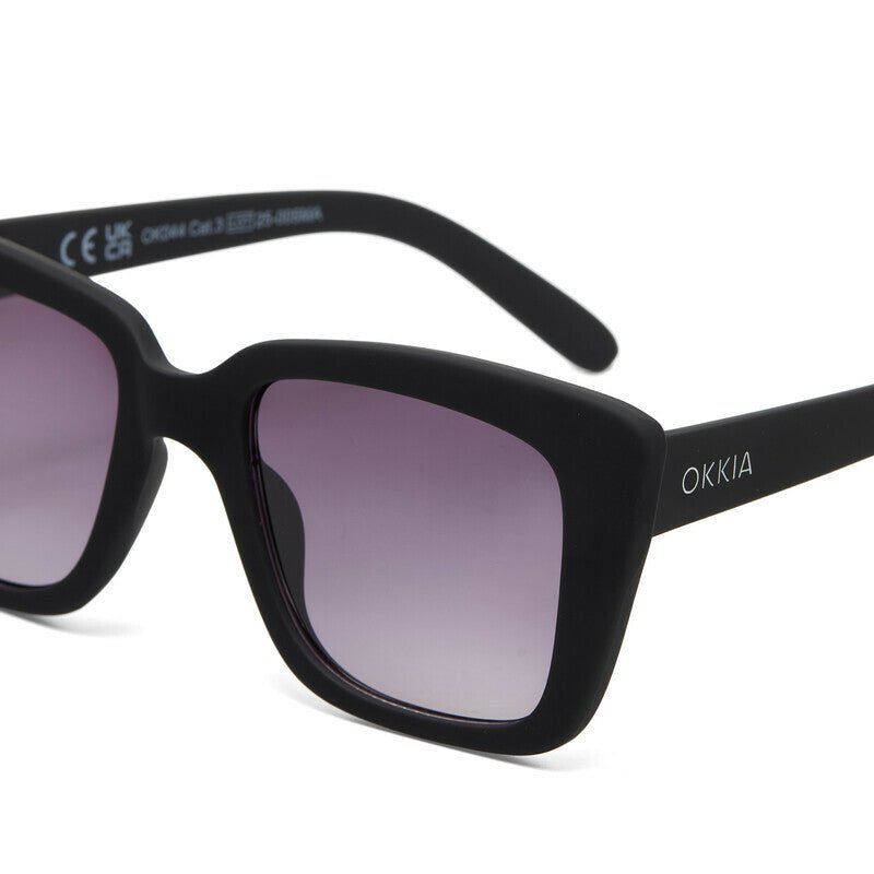 Óculos de sol GRINE OKKIA ELBA pretos com armação em acetato e lentes degradé polarizadas categoria 3