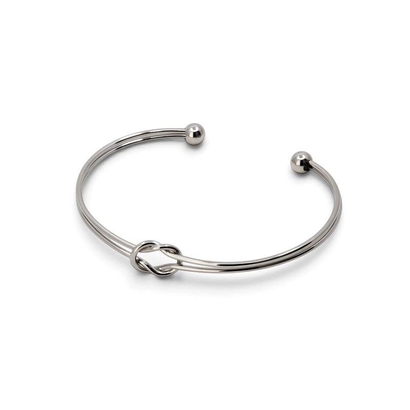Pulseira GRINE de nó duplo em aço inoxidável prateado com design ajustável e acabamento minimalista
