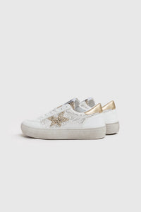 Sapatilhas GRINE Aura brancas com detalhe de estrela em glitter dourado e sola plataforma