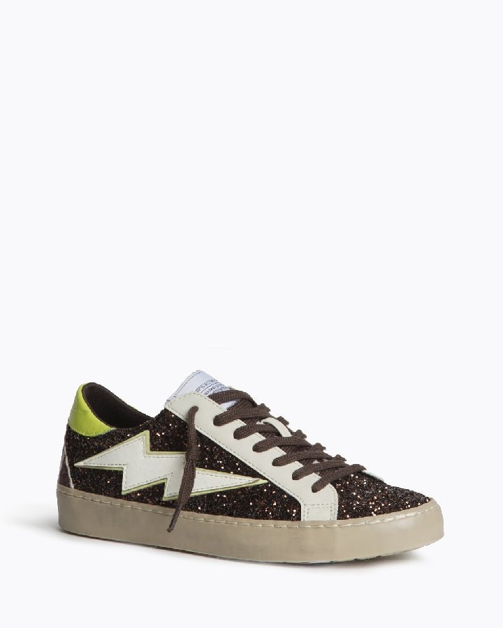 Sapatilhas GRINE Corina castanhas com brilhos, detalhe de raio neon e atacadores, estilo statement ousado