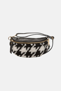 Bolsa de Couro Tiracolo (Preto) | Marlowe